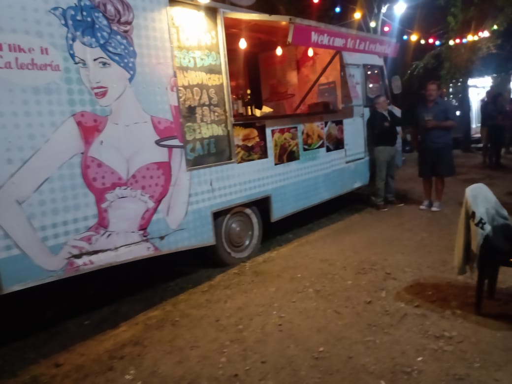 4foodtruc3